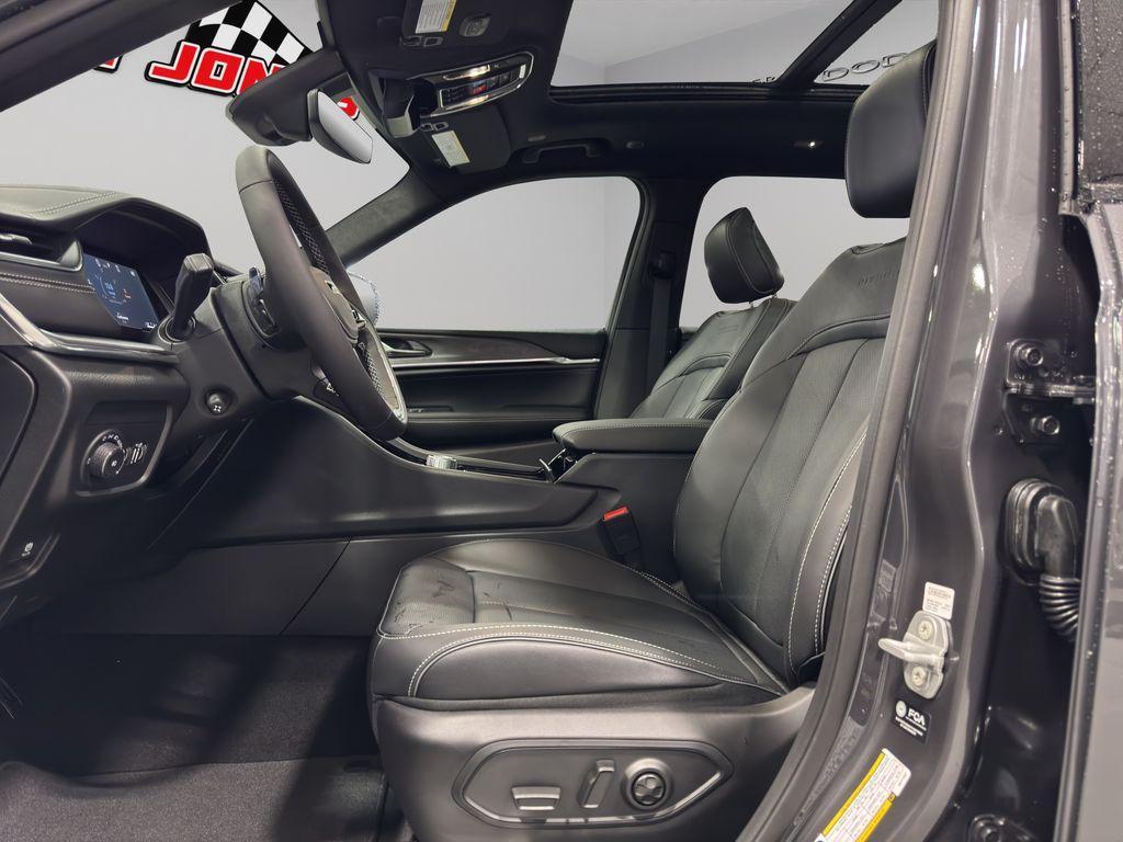 new 2025 Jeep Grand Cherokee L car, priced at $57,110