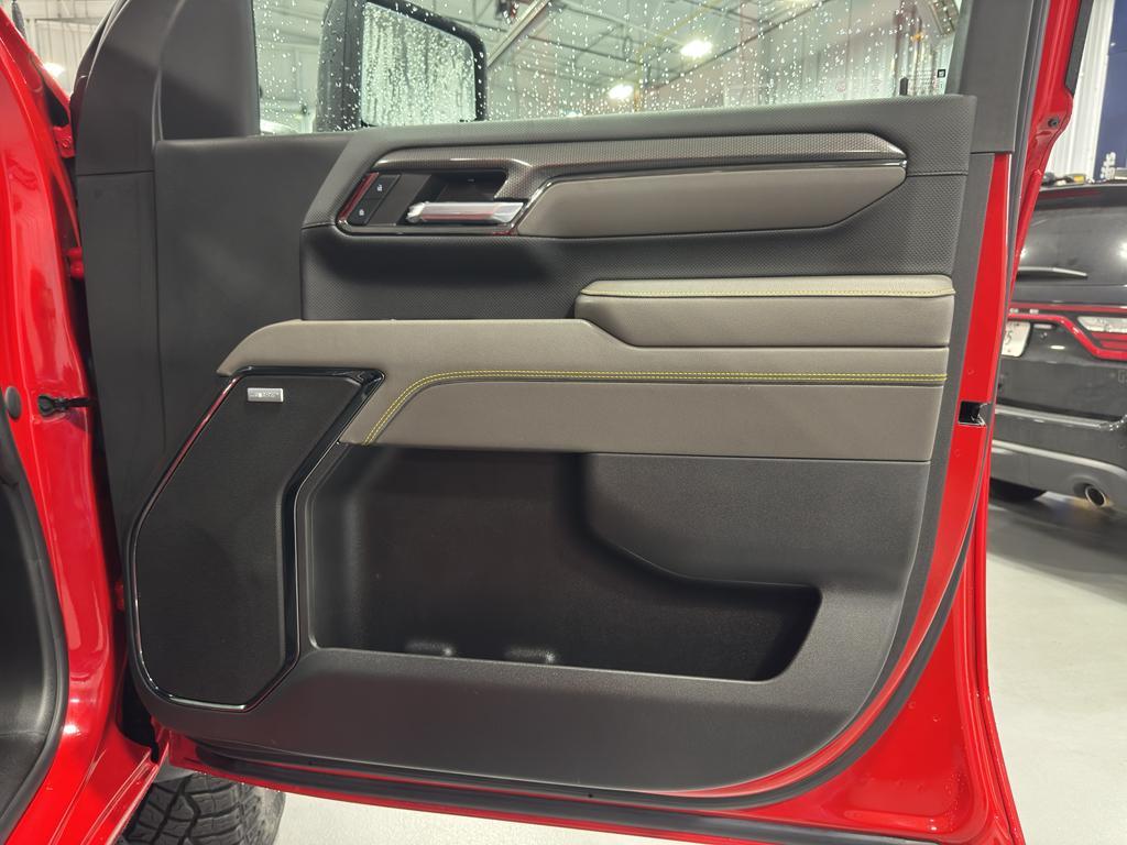 used 2024 Chevrolet Silverado 2500 car, priced at $79,995
