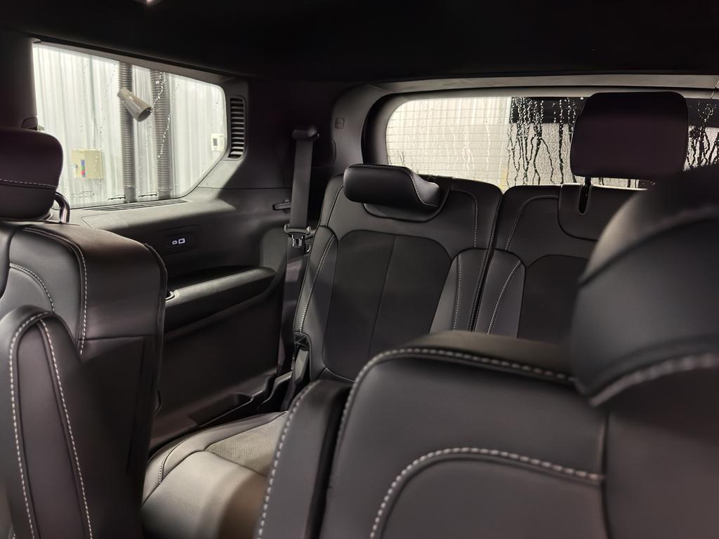 used 2025 Jeep Grand Cherokee L car, priced at $39,969