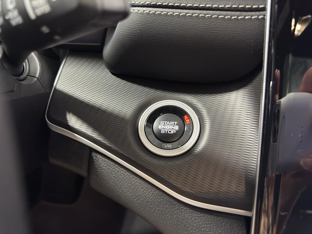 used 2025 Jeep Grand Cherokee L car, priced at $34,769