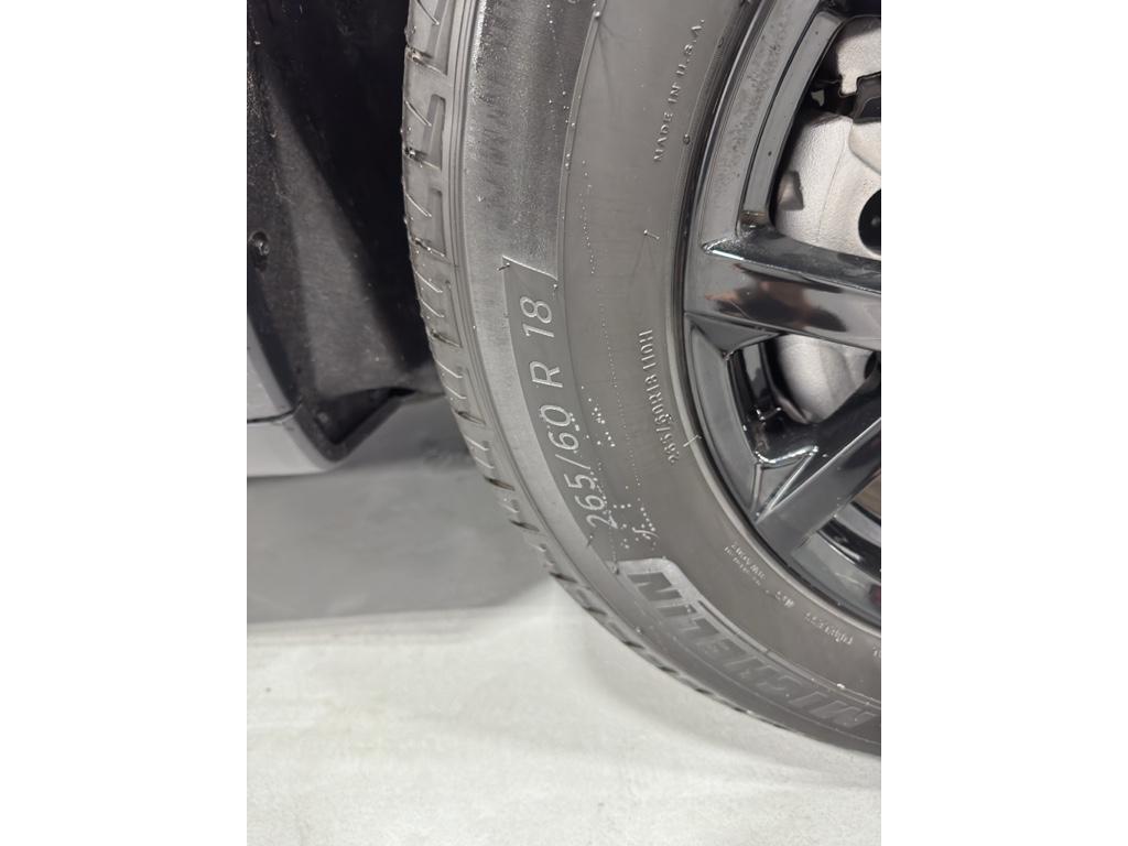 used 2025 Jeep Grand Cherokee L car, priced at $34,769