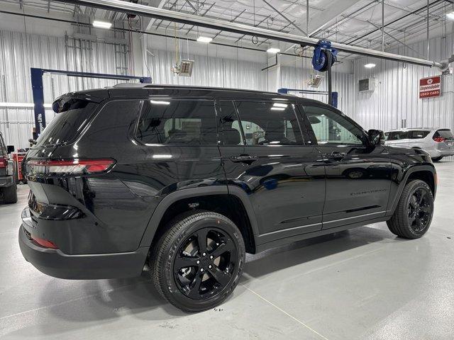 new 2024 Jeep Grand Cherokee L car, priced at $48,566