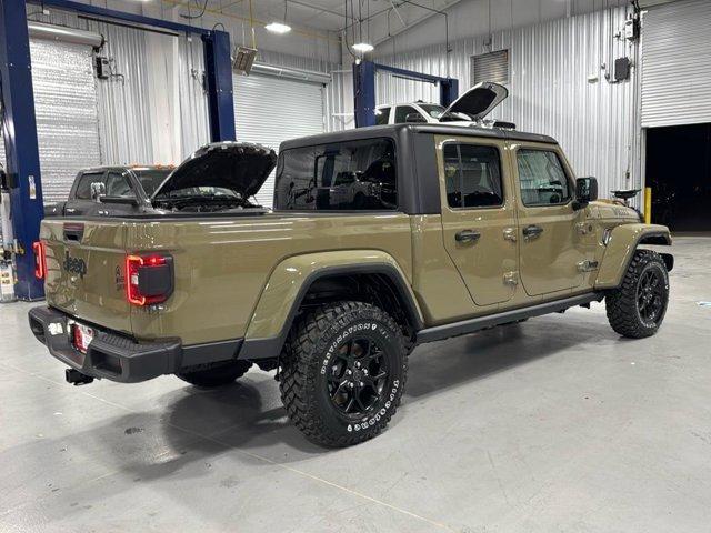 new 2025 Jeep Gladiator car, priced at $49,998