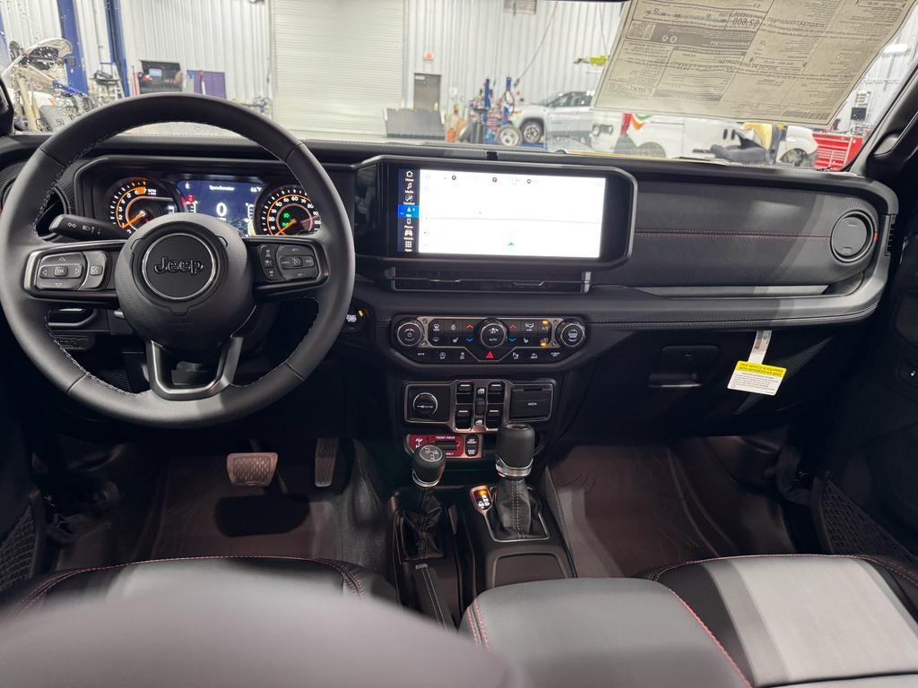 new 2025 Jeep Wrangler car, priced at $73,688
