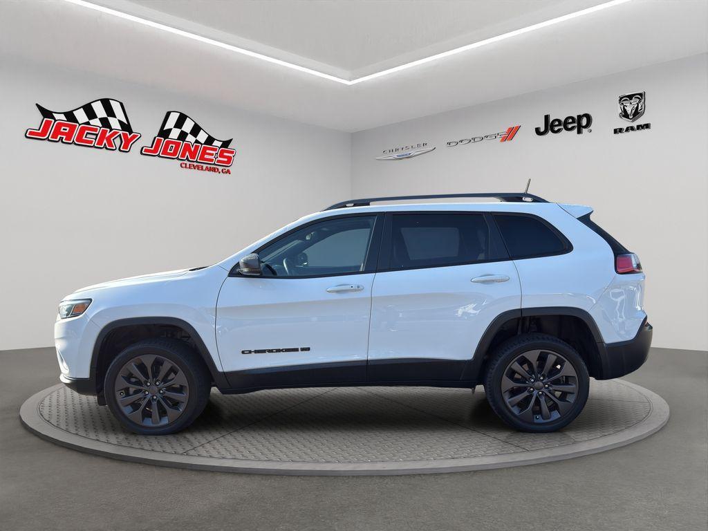 used 2021 Jeep Cherokee car, priced at $23,977