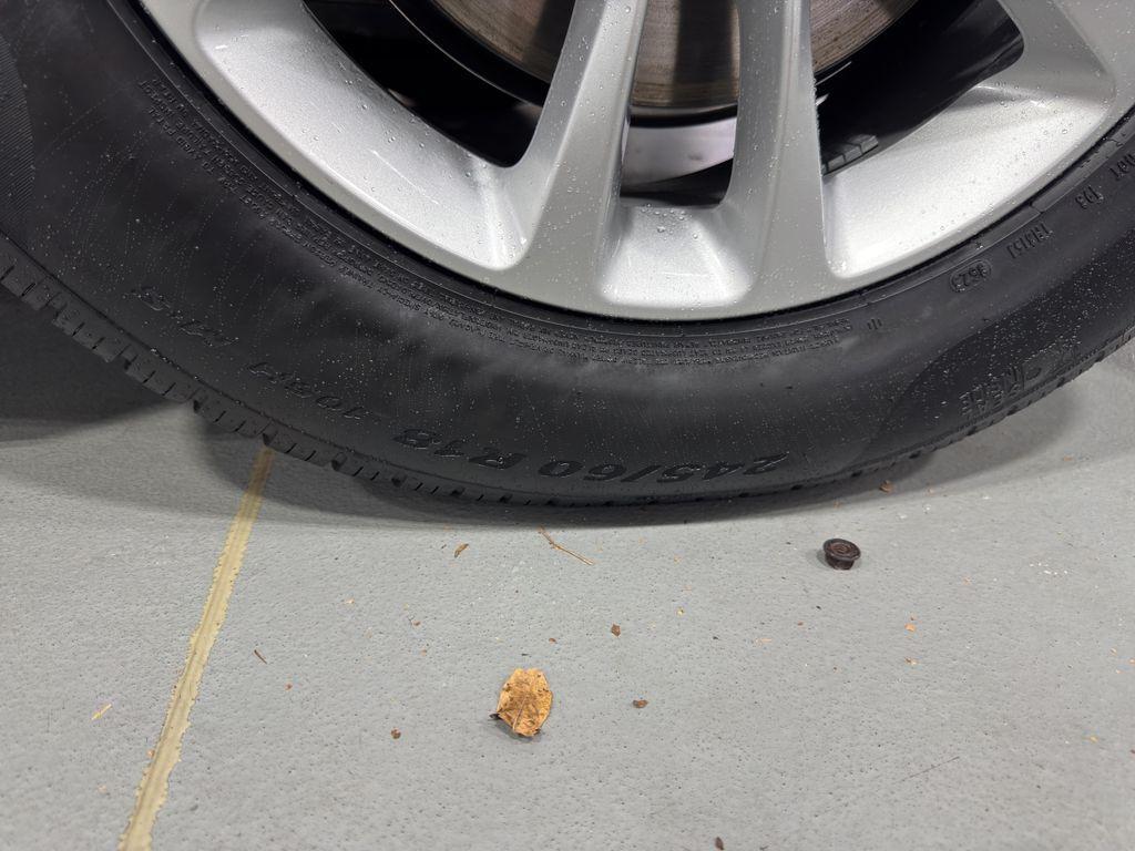 new 2026 Chrysler Pacifica car, priced at $41,894