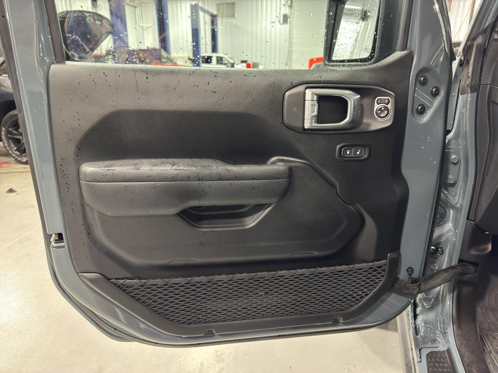 used 2024 Jeep Wrangler car, priced at $40,969