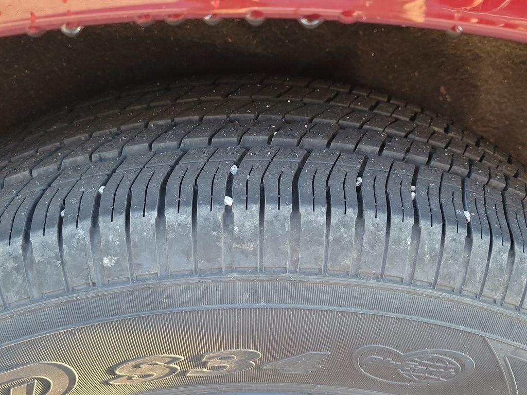 used 2023 Chrysler Pacifica car, priced at $32,964