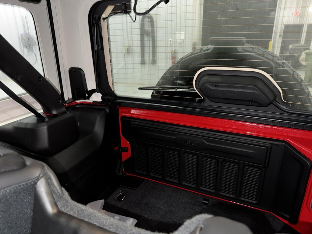 new 2025 Jeep Wrangler car
