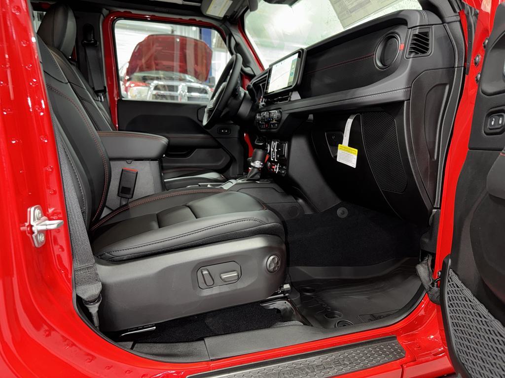 new 2025 Jeep Wrangler car