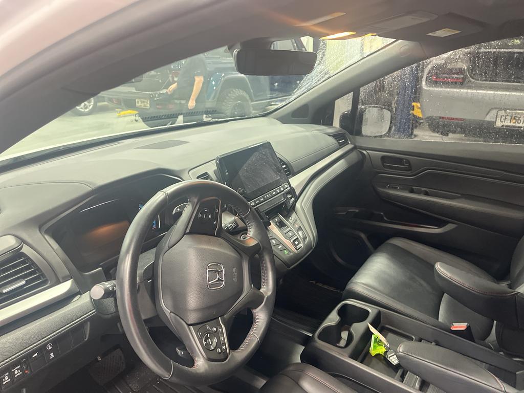 used 2024 Honda Odyssey car, priced at $39,995