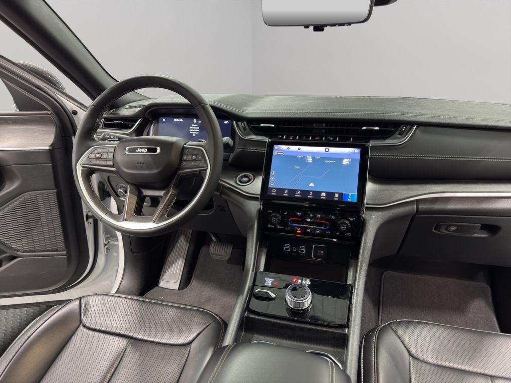 used 2024 Jeep Grand Cherokee car, priced at $38,769