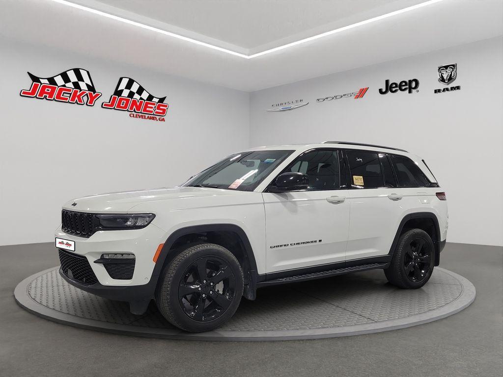 used 2024 Jeep Grand Cherokee car, priced at $38,769