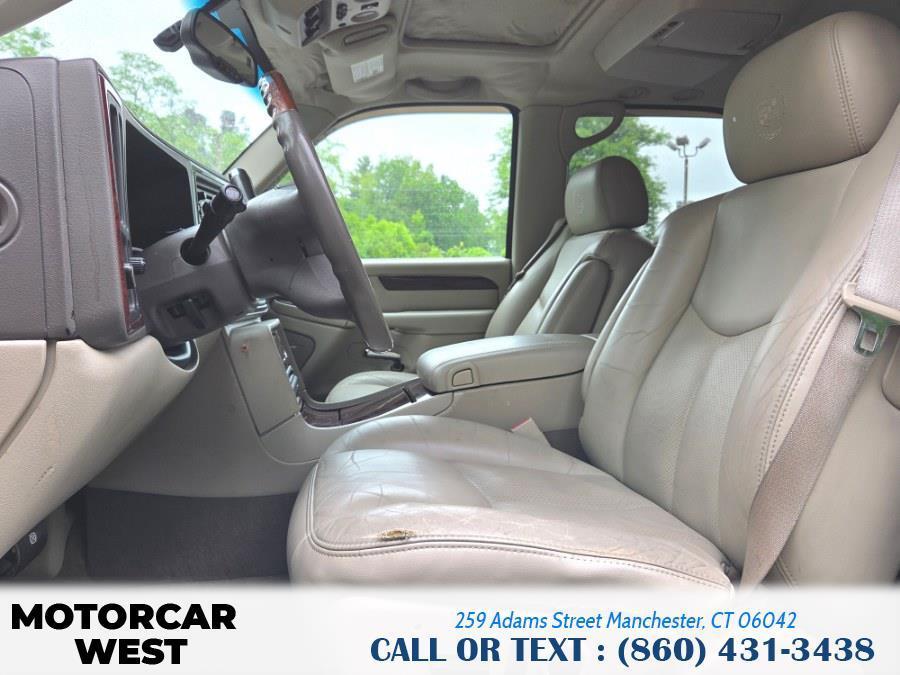 used 2005 Cadillac Escalade car, priced at $6,999