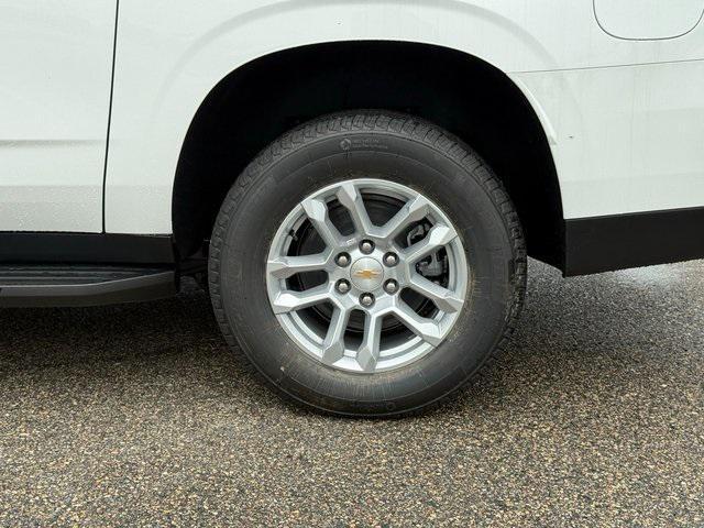 new 2025 Chevrolet Suburban car, priced at $63,598