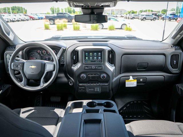 new 2025 Chevrolet Silverado 2500 car, priced at $50,424
