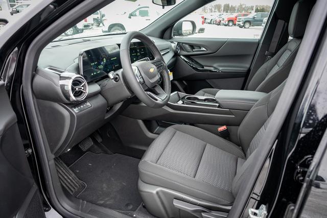 new 2025 Chevrolet Equinox car, priced at $29,336