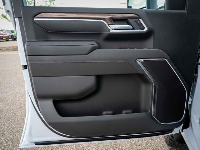 new 2025 Chevrolet Silverado 3500 car, priced at $71,307