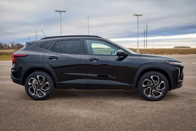 new 2025 Chevrolet Trax car, priced at $27,280