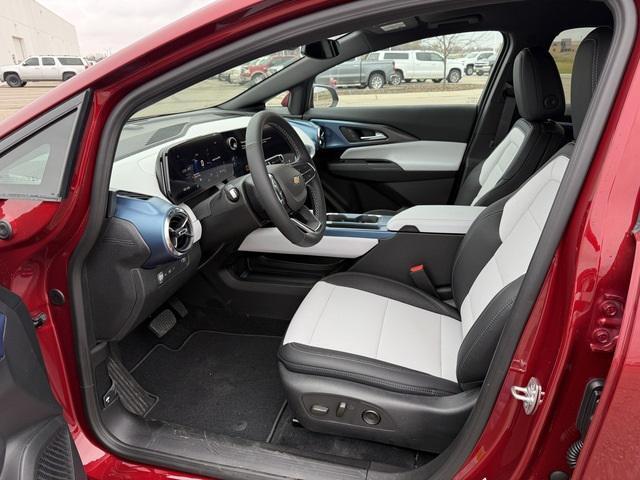 new 2025 Chevrolet Equinox car, priced at $44,085