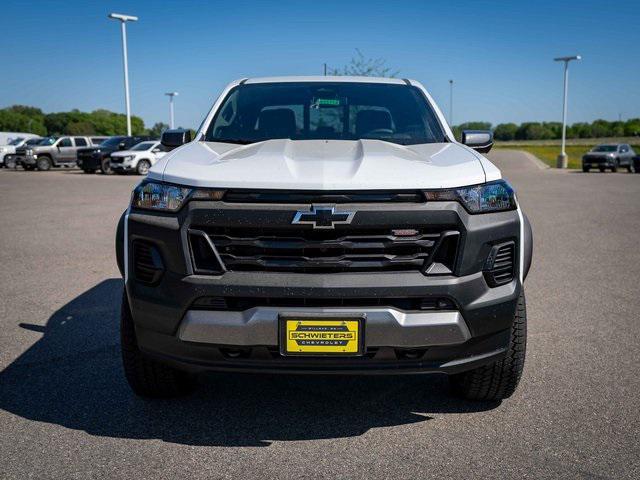 new 2025 Chevrolet Colorado car, priced at $42,120