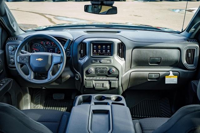 new 2024 Chevrolet Silverado 1500 car, priced at $44,780