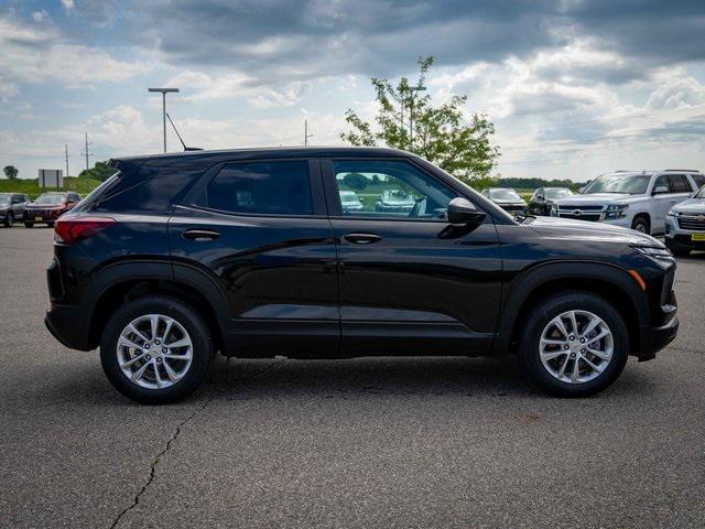 new 2026 Chevrolet TrailBlazer car, priced at $25,585