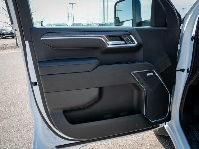 new 2025 Chevrolet Silverado 1500 car, priced at $65,175