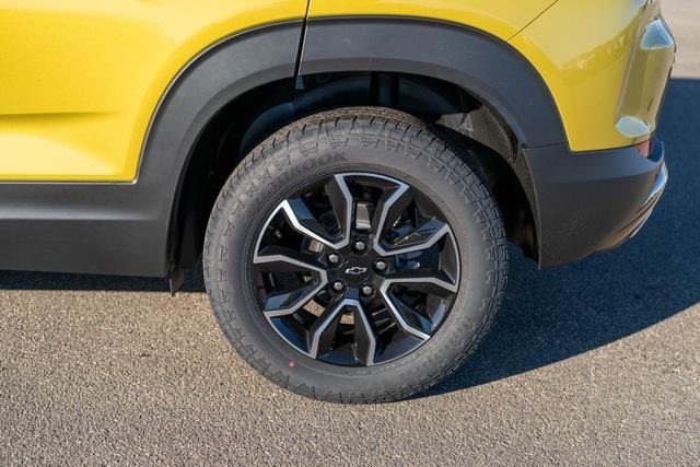 new 2025 Chevrolet TrailBlazer car, priced at $31,575