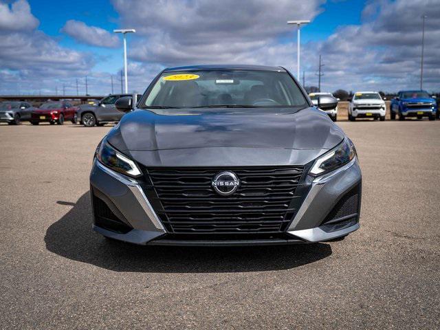 used 2023 Nissan Altima car, priced at $17,999