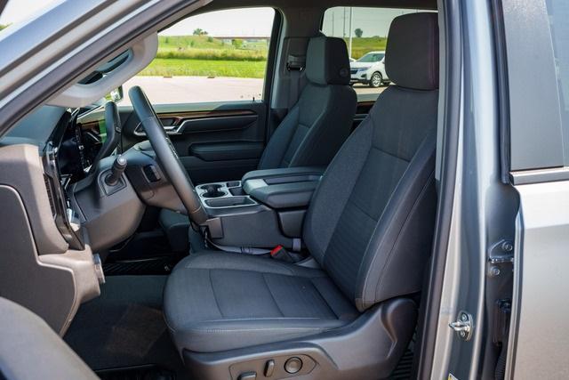 used 2024 Chevrolet Silverado 1500 car, priced at $46,190