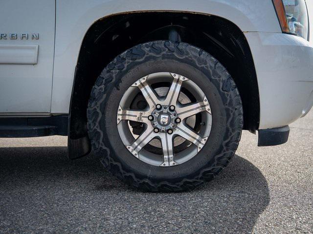 used 2011 Chevrolet Suburban car, priced at $6,799