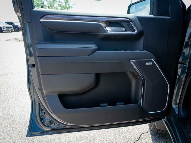 new 2025 Chevrolet Silverado 1500 car, priced at $59,998