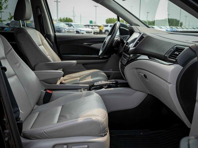 used 2016 Honda Pilot car, priced at $13,499