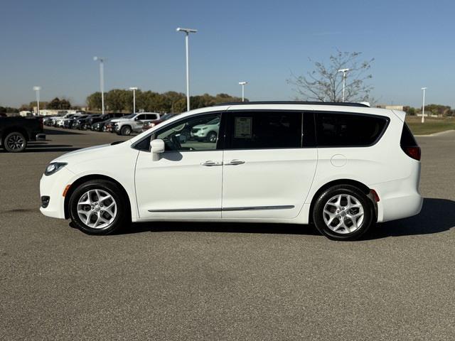 used 2018 Chrysler Pacifica car, priced at $15,798