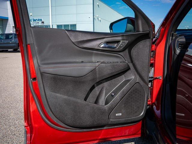 used 2024 Chevrolet Equinox car, priced at $26,999