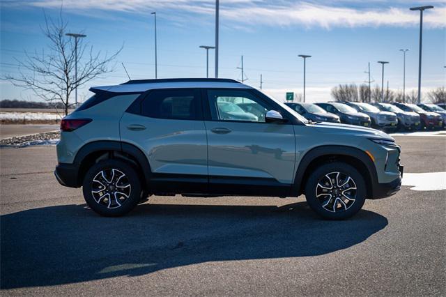 new 2025 Chevrolet TrailBlazer car, priced at $32,185