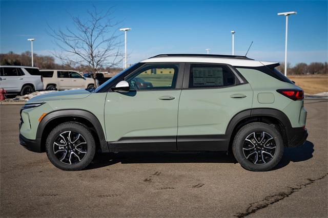 new 2025 Chevrolet TrailBlazer car, priced at $32,185