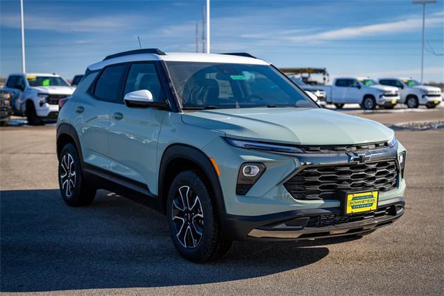 new 2025 Chevrolet TrailBlazer car, priced at $32,185