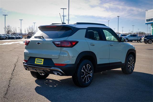 new 2025 Chevrolet TrailBlazer car, priced at $32,185