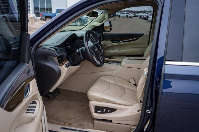 used 2019 Cadillac Escalade car, priced at $37,999