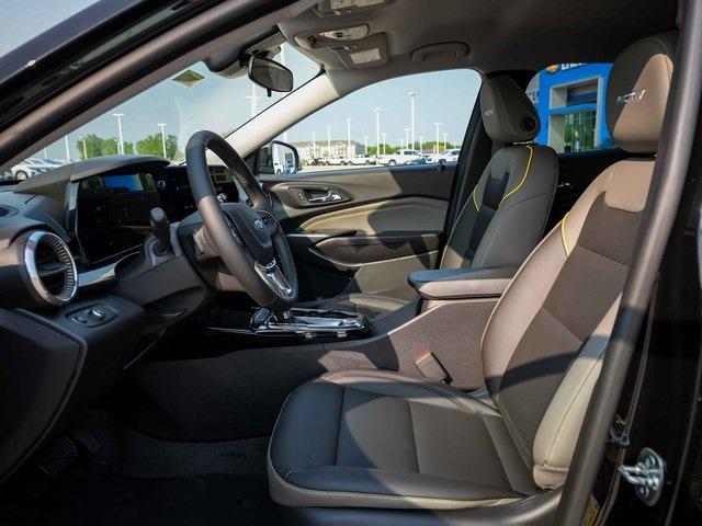 new 2025 Chevrolet Trax car, priced at $24,021