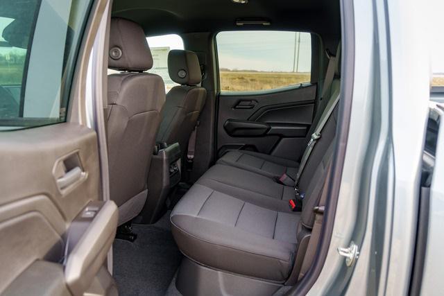 new 2025 Chevrolet Colorado car, priced at $40,360