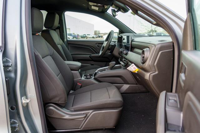 new 2025 Chevrolet Colorado car, priced at $40,360