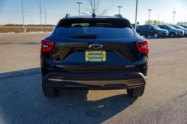 new 2025 Chevrolet Trax car, priced at $25,395