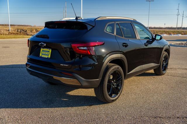 new 2025 Chevrolet Trax car, priced at $25,395