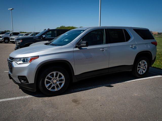 used 2021 Chevrolet Traverse car, priced at $23,999