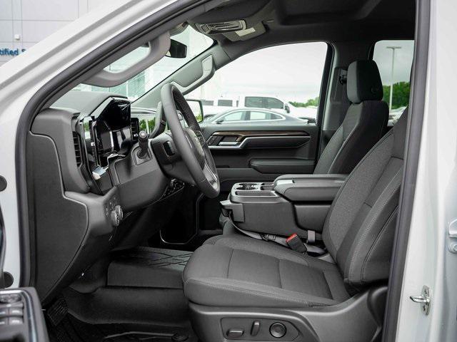 new 2025 Chevrolet Silverado 1500 car, priced at $56,315
