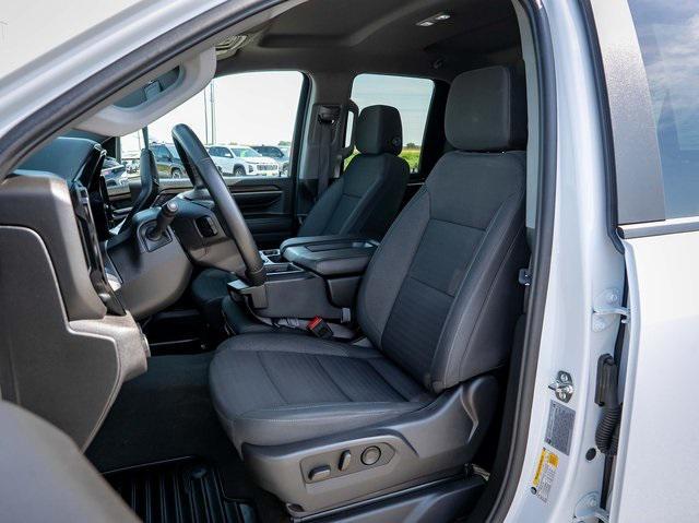 used 2025 Chevrolet Silverado 3500 car, priced at $59,999