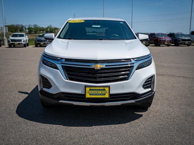 used 2024 Chevrolet Equinox car, priced at $25,999